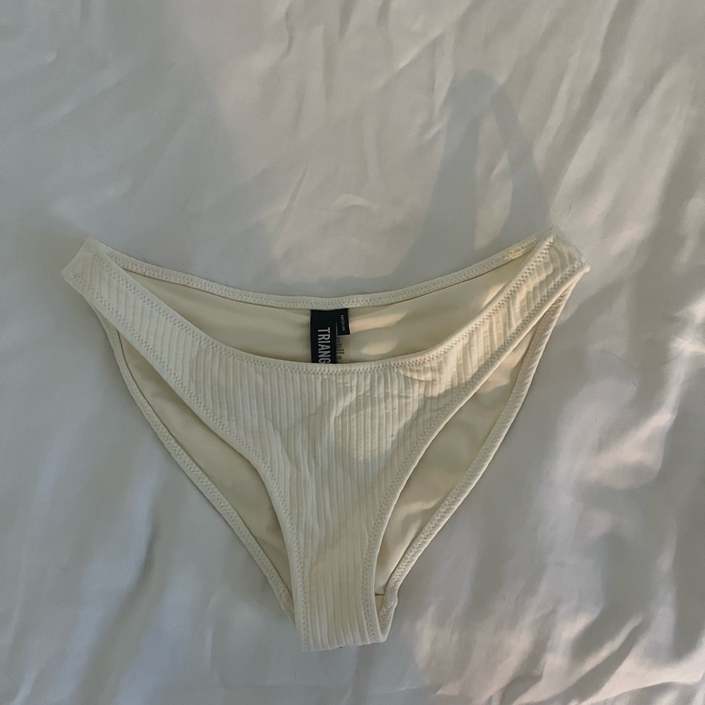 Cream triangl Ribbed Bikini Bottoms